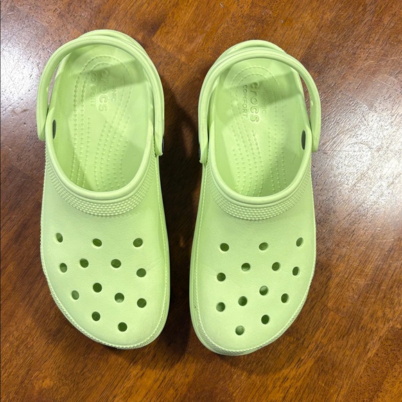 Crocs - Picture 6 of 7